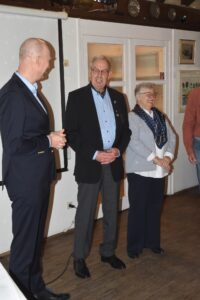 Regattaleiter Manfred Schehl, u.a.